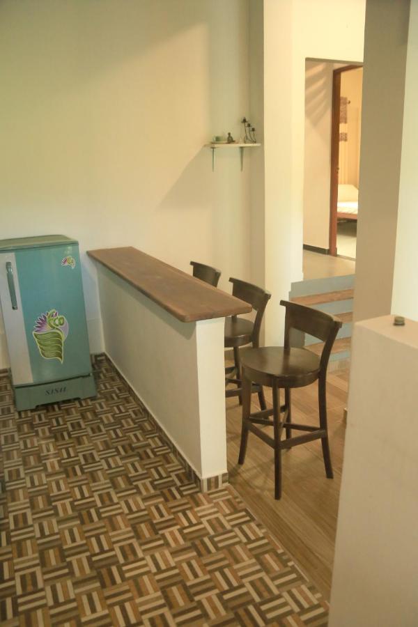 Sri Villa Rest Hikkaduwa Buitenkant foto