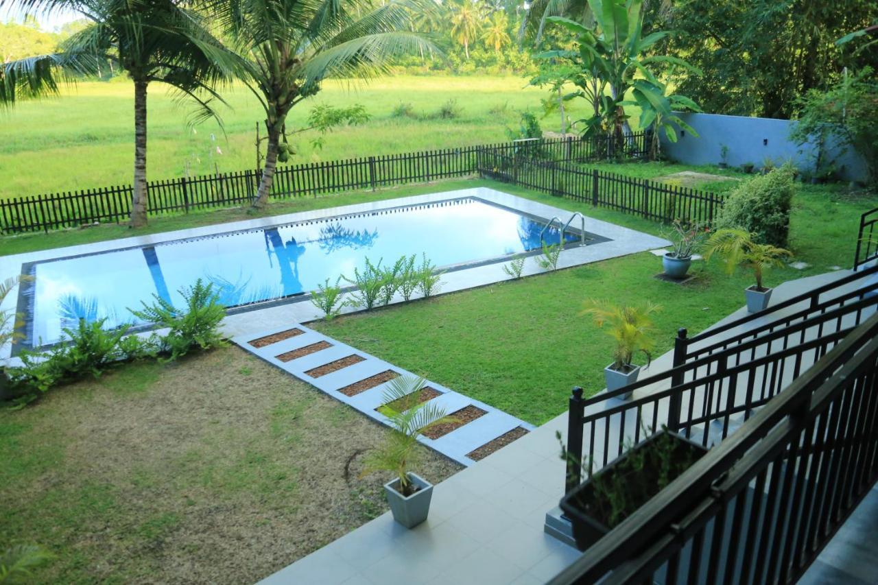 Sri Villa Rest Hikkaduwa Buitenkant foto
