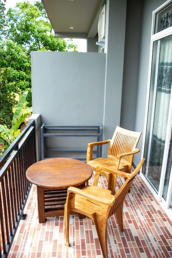 Sri Villa Rest Hikkaduwa Buitenkant foto
