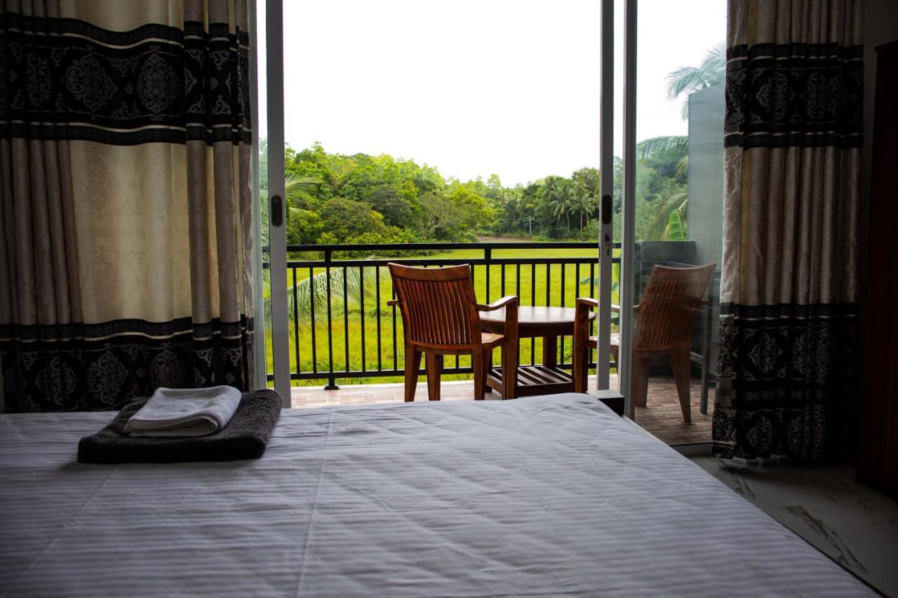 Sri Villa Rest Hikkaduwa Buitenkant foto