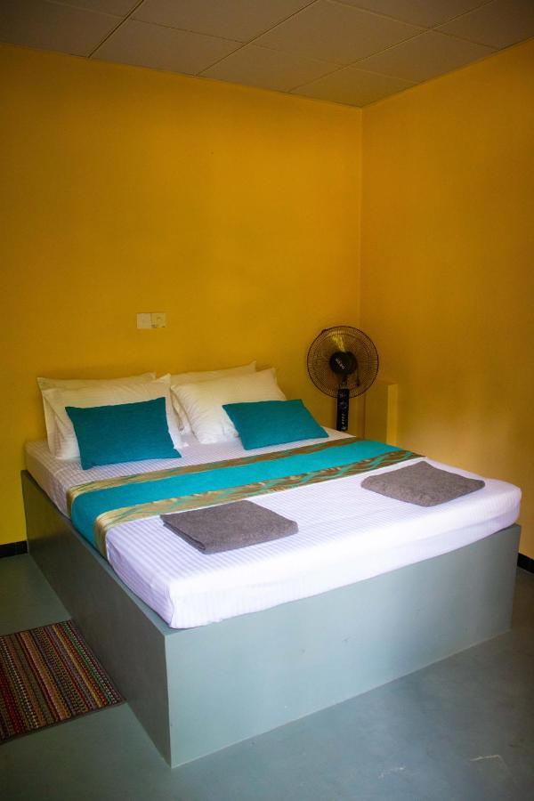 Sri Villa Rest Hikkaduwa Buitenkant foto